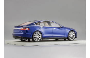 Tesla Model S 2012 (blue)
