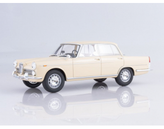 Alfa Romeo 2000, beige