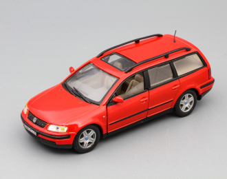 VOLKSWAGEN Passat Variant, red