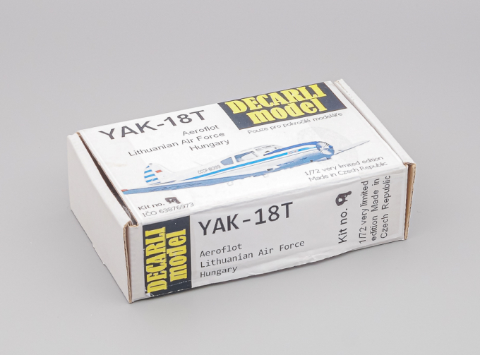Сборная модель Yakovlev Yak-18T