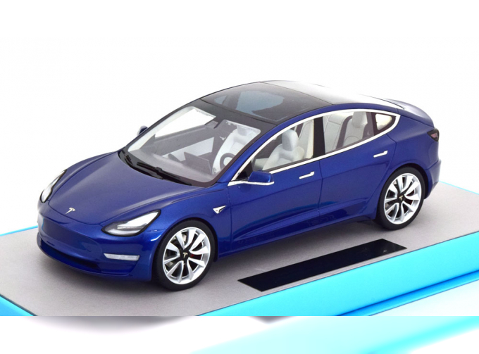 TESLA Model 3, blue metallic