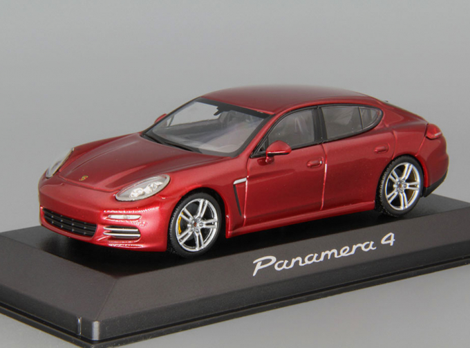 PORSCHE Panamera 4 (G1 II) (2014), ruby red metallic