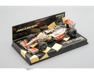 VODAFONE McLAREN MERCEDES MP4/24 Heikki Kovalainen (2009), серебристый с красным