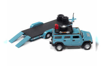 HUMMER H2 (2004) with Open Trailer, ocean blue