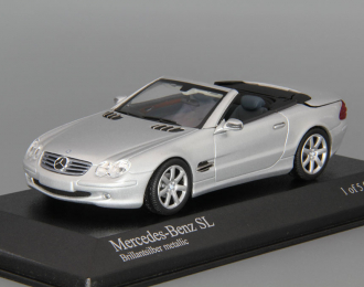 MERCEDES-BENZ SL with operating roof (2001), silver