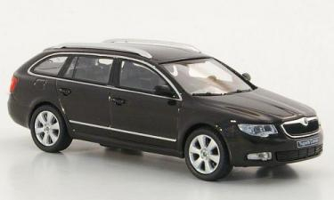 SKODA Superb II Combi (2010), magnetic brown metallic
