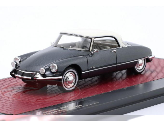 CITROEN DS21 Grand Palais Coupé (1967), blue-grey metallic