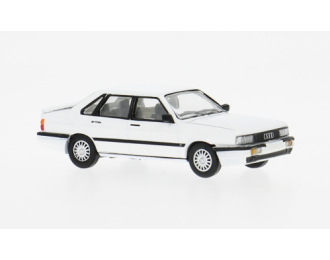 AUDI 90 (1984), white