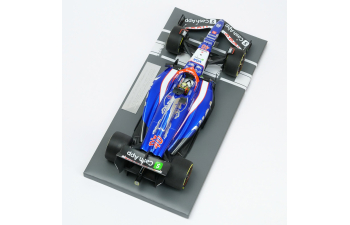 RACING BULLS F1 Vcarb-01 Team Visa Cash App №40 Fp1 Japan Gp (2024) Ayumu Iwasa, Blue White