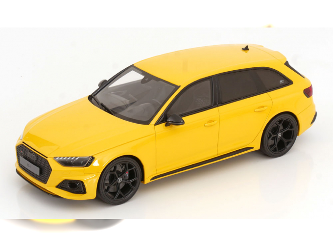 AUDI RS 4 Avant, yellow