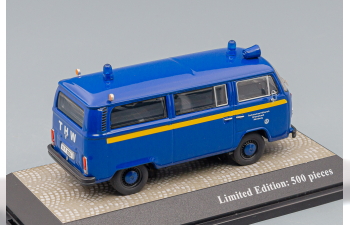 VOLKSWAGEN T2b Bus Technisches Hilfswerk Ortsverband Nurnberg 1967, blue