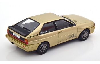 AUDI Quattro, gold metallic