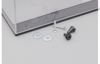 Бокс черный подиум зеркальное покрытие (155 х 90 х 70 мм)