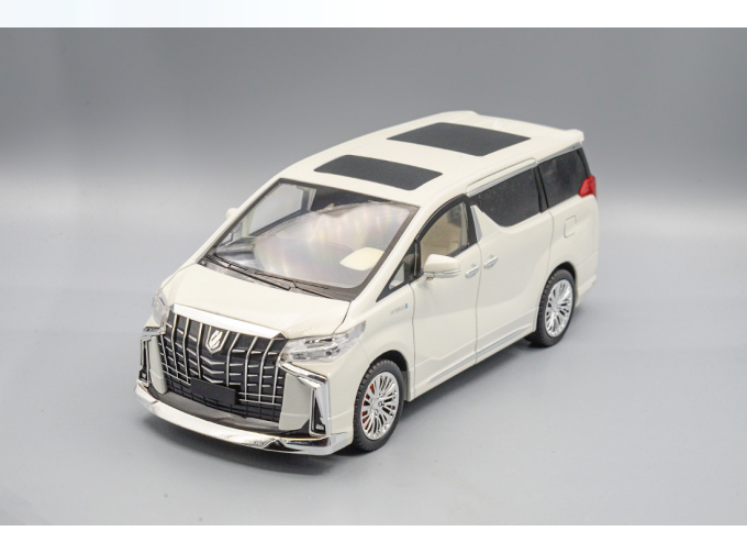 TOYOTA Alphard E-Four Hybrid, белый