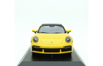 PORSCHE 911 (992) TURBO S - 2020 - YELLOW