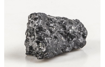 Выпуск №25. Камни и минералы. Тайны недр, Ильменит