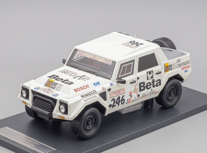 LAMBORGHINI LM002 1987 Rally "Granada-Dakar", white