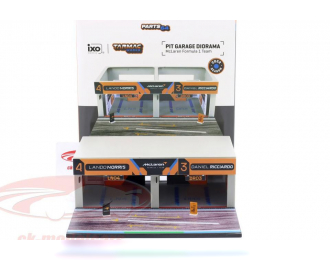 Pit Garage Diorama McLaren formula 1 Team (2022)