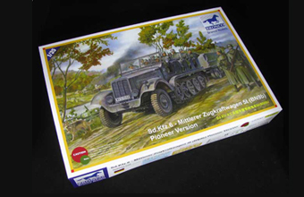 Сборная модель Sd.Kfz.6 - Mittlerer Zugkraftwagen 5t (BN9b) Pioneer Version