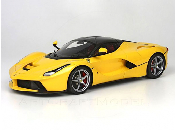 FERRARI LaFerrari, yellow with black roof