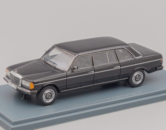 (Б/У) MERCEDES-BENZ V123 Lang, black