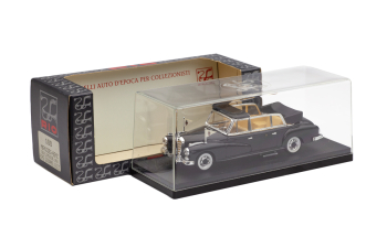 MERCEDES-BENZ 300D Limousine Pope Giovanni XXIII Папамобиль (1960), черный (без фигурки)