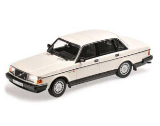 VOLVO 240 GL (1986), white