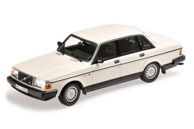 VOLVO 240 GL (1986), white