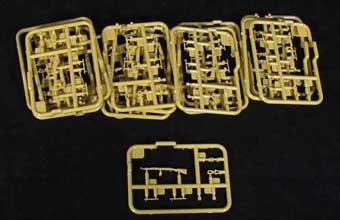 Сборная модель Sd.Kfz.6 - Mittlerer Zugkraftwagen 5t (BN9b) Pioneer Version