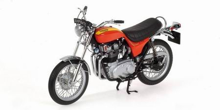 TRIUMPH HURRICANE - 1973 - RED