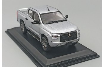 MITSUBISHI Triton (2023), silver