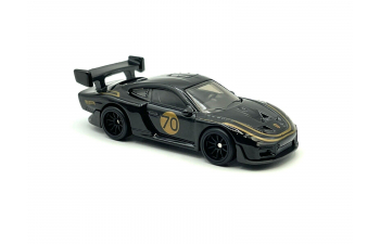 PORSCHE 935, black