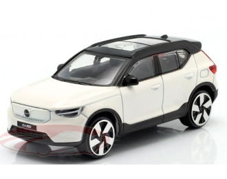 VOLVO EX40 (2026), white / black