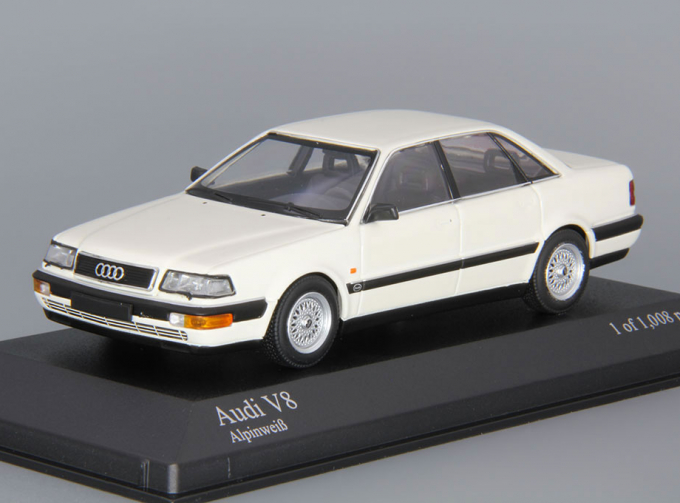 AUDI V8 (1988), white