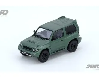 MITSUBISHI Pajero Evolution, satin green