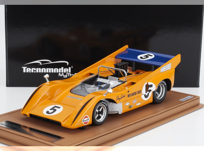 McLAREN M8d Can-am №5 Winner Watkins Glen (1970) Denny Hulme - Con Vetrina - With Showcase, Orange