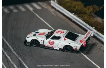 LAMBORGHINI Miura LB-Silhouette Works Kids (2026), white/pink
