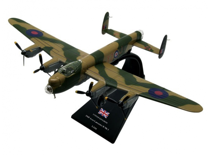 Avro Lancaster, Latające Fortece 7