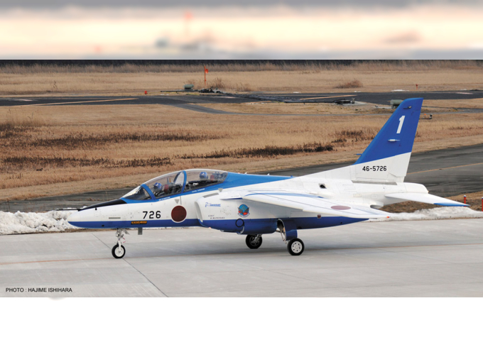 Сборная модель Kawasaki T-4 "Blue Impulse 2016"