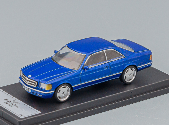 MERCEDES-BENZ 500 SEC (C126), blue metallic