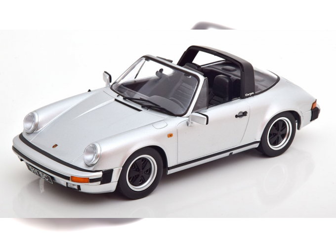 PORSCHE 911 SC Targa with Hardtop (1983), silver