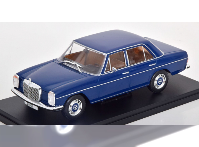 MERCEDES-BENZ 200D W115, dark blue