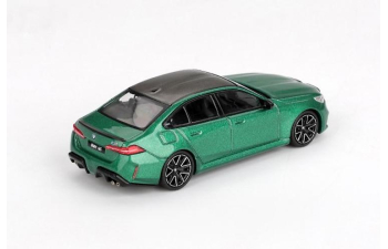 BMW M5 G90 (2024), green