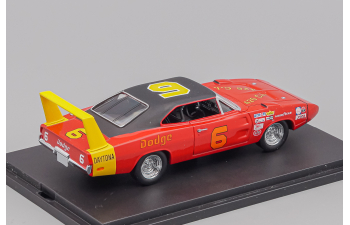 DODGE Charger Daytona (1970) Racing Car, red / black / yellow