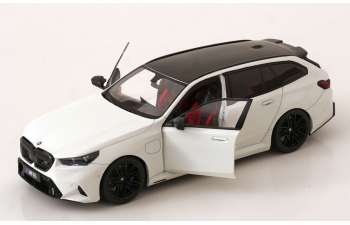 BMW M5 G99 Touring (2025), white