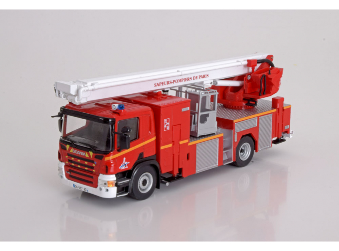 SCANIA P320 fire engine Paris, red