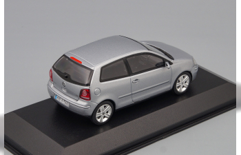 VOLKSWAGEN Polo 2005, silver