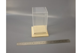Бокс акриловый для фигур, 80х80х140, на деревянном основании