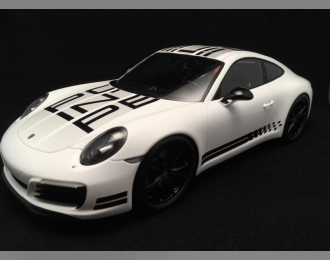 Porsche 911 Carrera S Endurance Racing Edition 2016 белый с черным