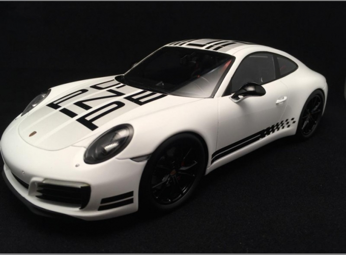 Porsche 911 Carrera S Endurance Racing Edition 2016 белый с черным